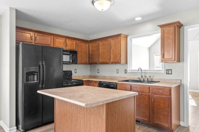 3145 Clydesdale Dr, Clarksville, TN 37043