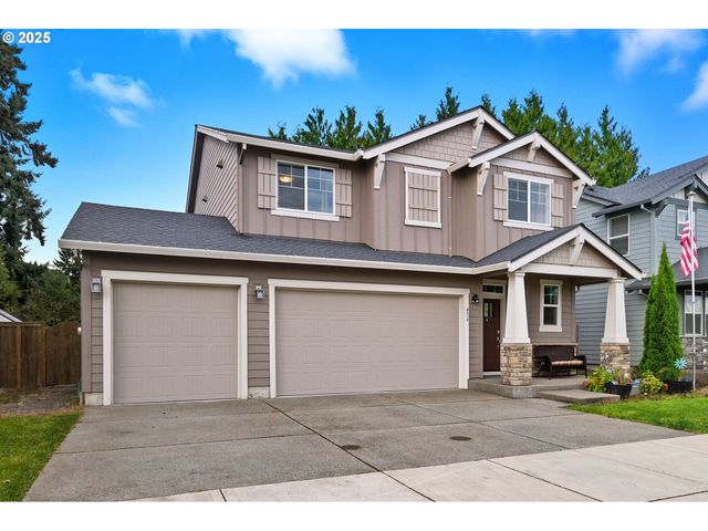 476 Sw 15TH Ave, Canby, OR 97013