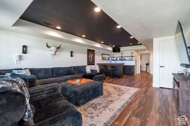7637 S BRINKERHOFF DR, West Jordan, UT 84084