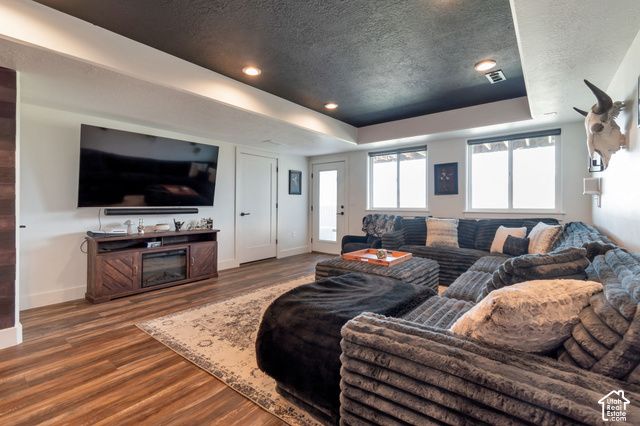 7637 S BRINKERHOFF DR, West Jordan, UT 84084
