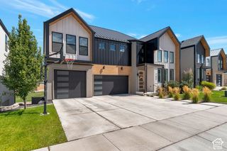 7637 S BRINKERHOFF DR, West Jordan, UT 84084
