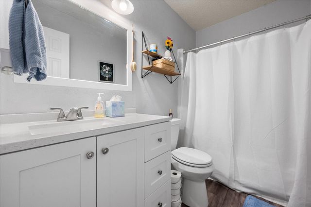 8811 Flint Avenue, Lubbock, TX 79423