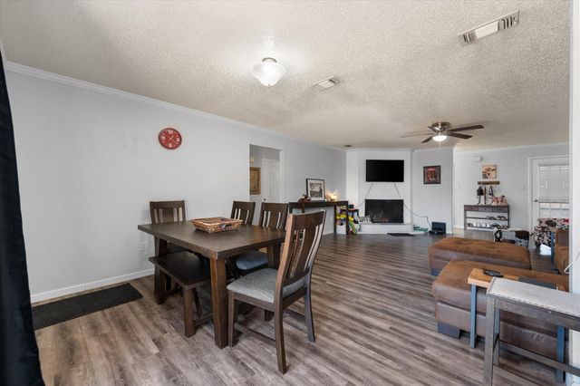 8811 Flint Avenue, Lubbock, TX 79423