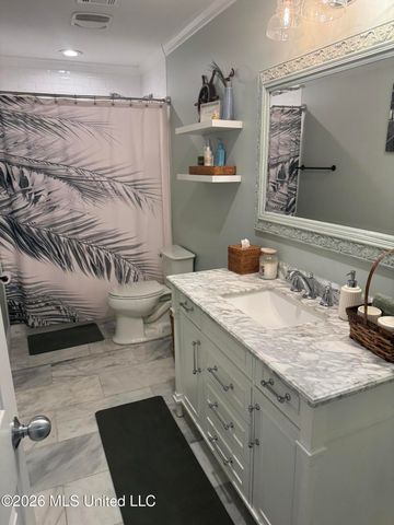4004 Breezy Hill Lane, Ocean Springs, MS 39564
