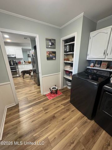 4004 Breezy Hill Lane, Ocean Springs, MS 39564