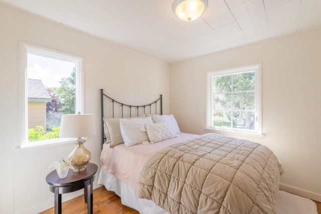 32 Via Ventura, Monterey, CA 93940