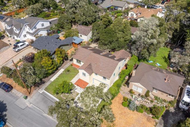 32 Via Ventura, Monterey, CA 93940