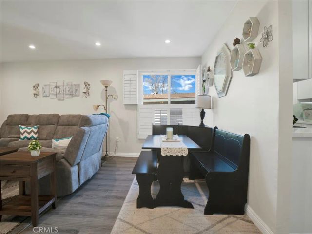 19816 Spanish Oak, Newhall, CA 91321