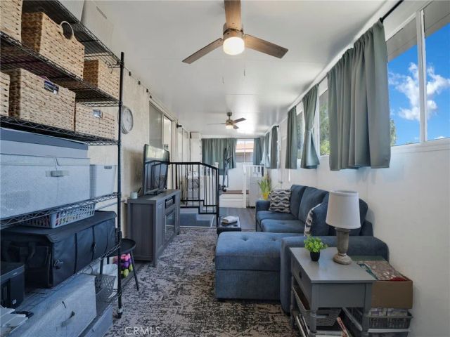 19816 Spanish Oak, Newhall, CA 91321