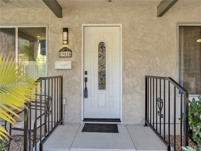 19816 Spanish Oak, Newhall, CA 91321