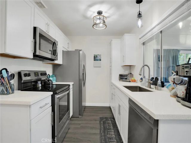 19816 Spanish Oak, Newhall, CA 91321