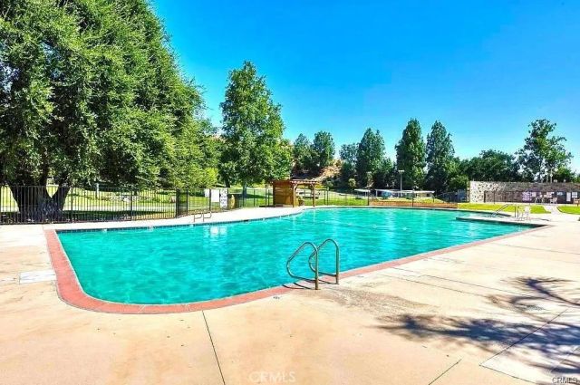 19816 Spanish Oak, Newhall, CA 91321