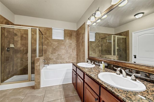 912 CHARO PARKWAY 214, Davenport, FL 33897