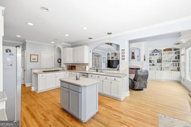 2298 Bright Water Drive, Snellville, GA 30078