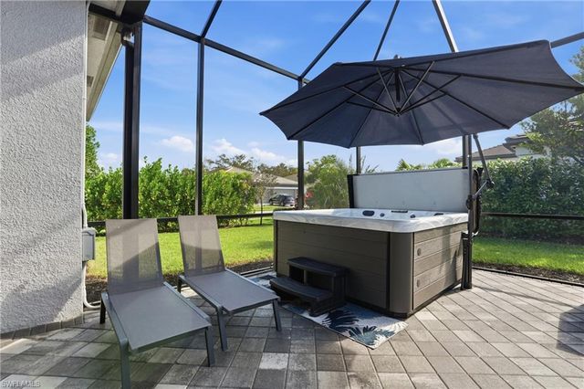 11648 Periwinkle DR, Naples, FL 34120