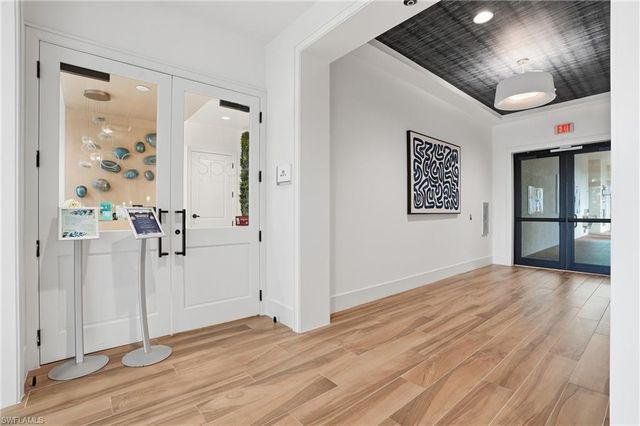 11648 Periwinkle DR, Naples, FL 34120