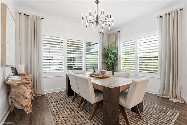 11648 Periwinkle DR, Naples, FL 34120