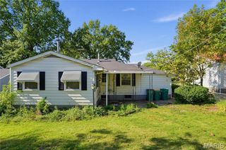 10136 Newbold Drive, St Louis, MO 63137