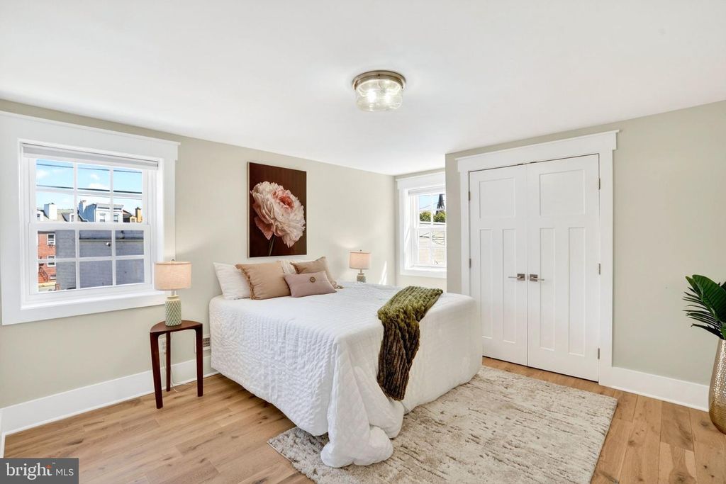 Image 21 of property listing at 109 W MONTGOMERY ST, Baltimore, MD 21230