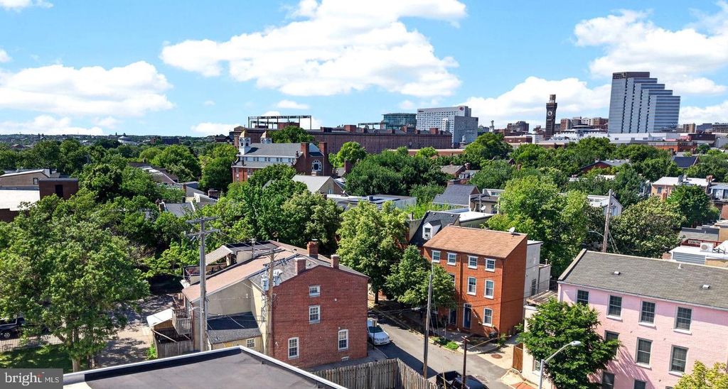 Image 50 of property listing at 109 W MONTGOMERY ST, Baltimore, MD 21230