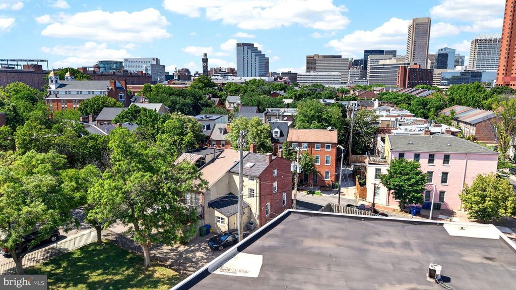 Image 51 of property listing at 109 W MONTGOMERY ST, Baltimore, MD 21230