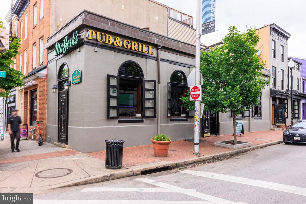 Image 60 of property listing at 109 W MONTGOMERY ST, Baltimore, MD 21230