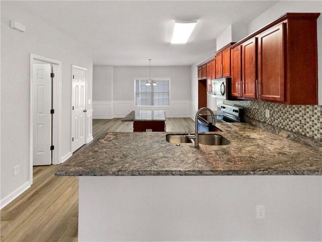 1622 Halliard Drive, Lawrenceville, GA 30043