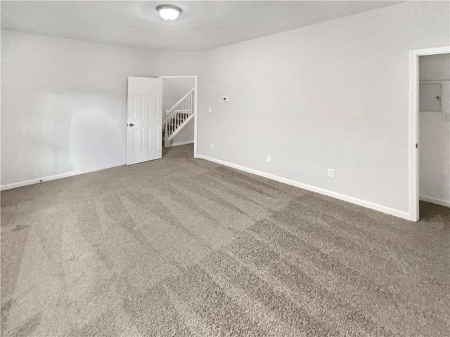 1622 Halliard Drive, Lawrenceville, GA 30043