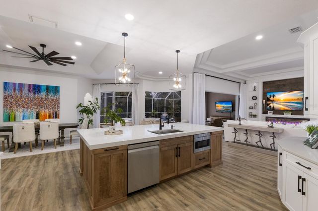 9405 BOXTHORN PLACE, Bradenton, FL 34202
