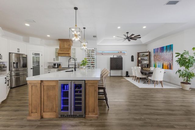 9405 BOXTHORN PLACE, Bradenton, FL 34202