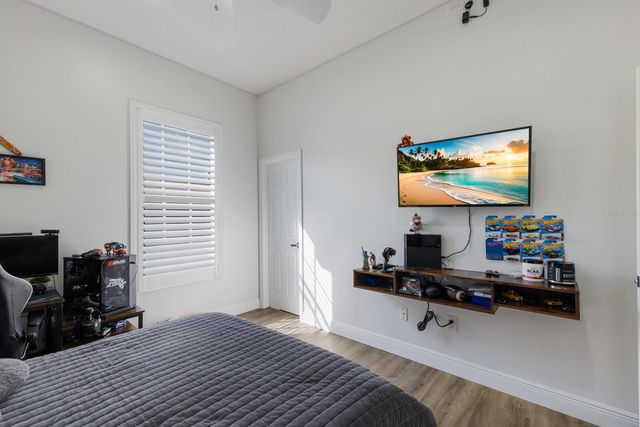 9405 BOXTHORN PLACE, Bradenton, FL 34202