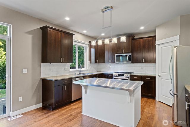 11163 31st Street NE, Lake Stevens, WA 98258