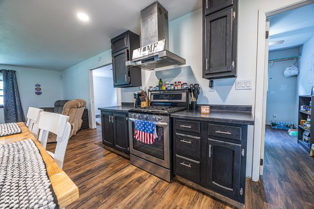 913 Sweetbriar Avenue, Whiteland, IN 46184