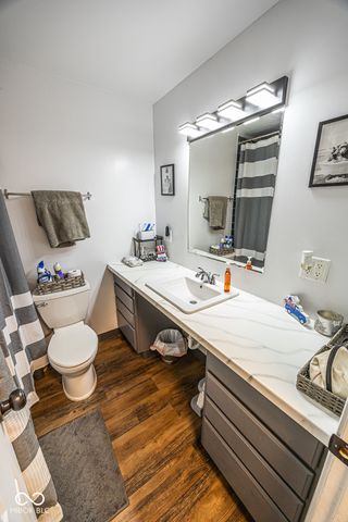 913 Sweetbriar Avenue, Whiteland, IN 46184