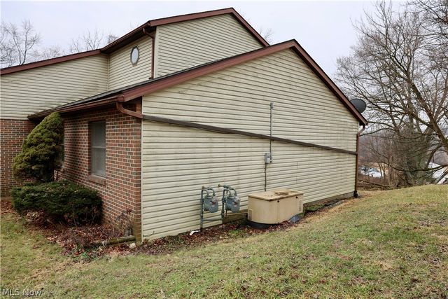 612 S Monroe Street, Millersburg, OH 44654