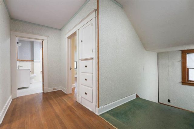 44 W 58th Terrace, Kansas City, MO 64113