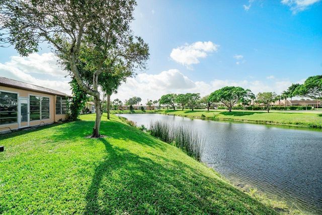 232 Lake Meryl Drive, West Palm Beach, FL 33411