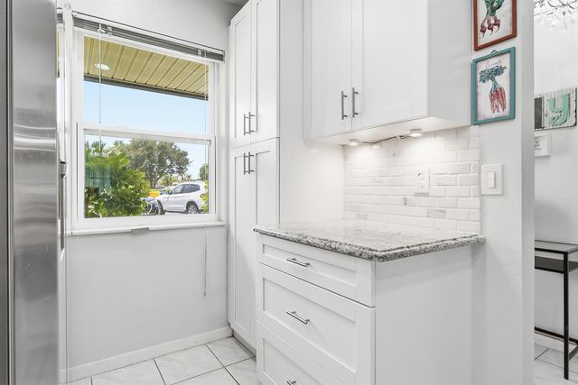 232 Lake Meryl Drive, West Palm Beach, FL 33411