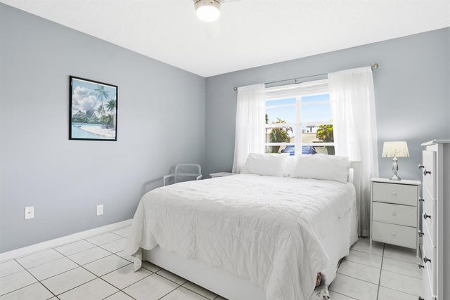 232 Lake Meryl Drive, West Palm Beach, FL 33411