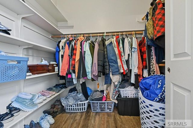 160 E Woodhaven Lane, Idaho Falls, ID 83404