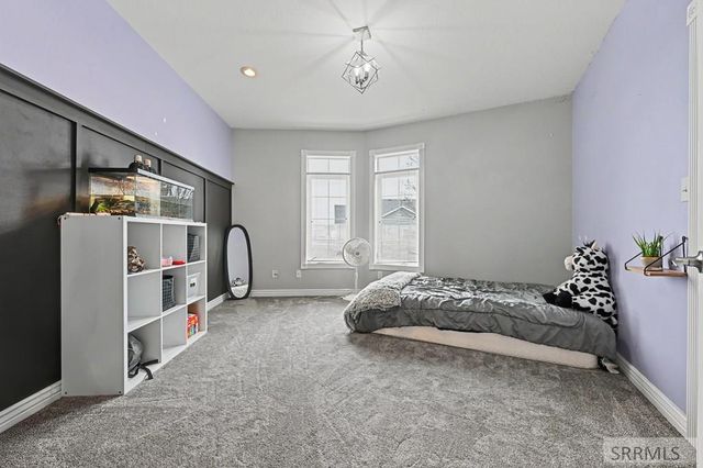 160 E Woodhaven Lane, Idaho Falls, ID 83404