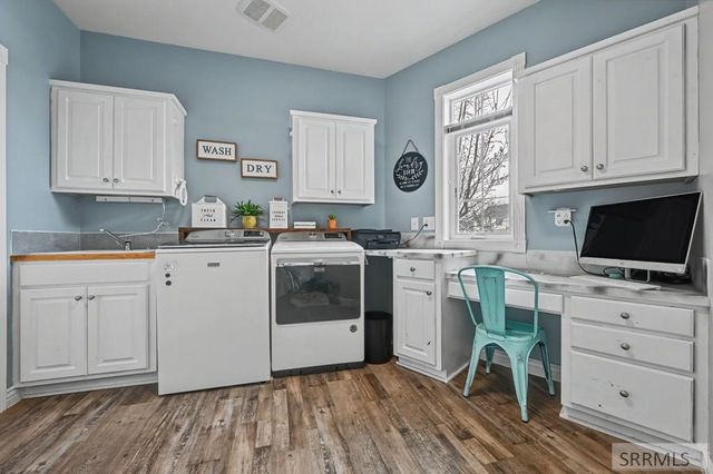 160 E Woodhaven Lane, Idaho Falls, ID 83404