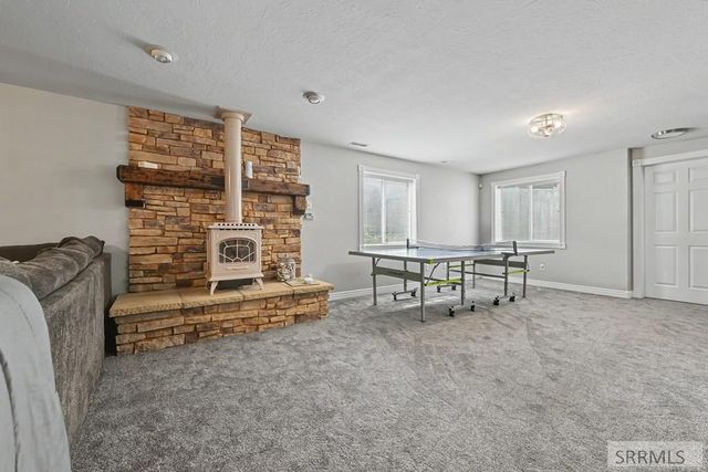 160 E Woodhaven Lane, Idaho Falls, ID 83404