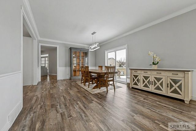 160 E Woodhaven Lane, Idaho Falls, ID 83404