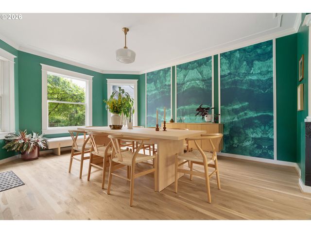 7034 N JOHN Ave, Portland, OR 97203