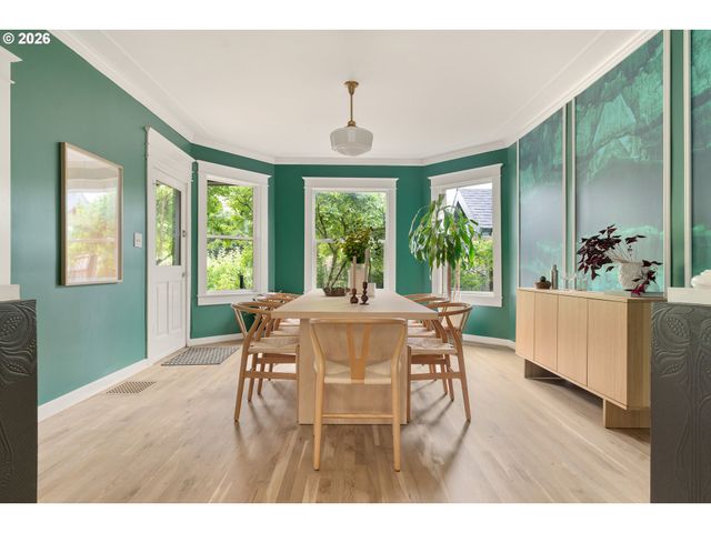 7034 N JOHN Ave, Portland, OR 97203