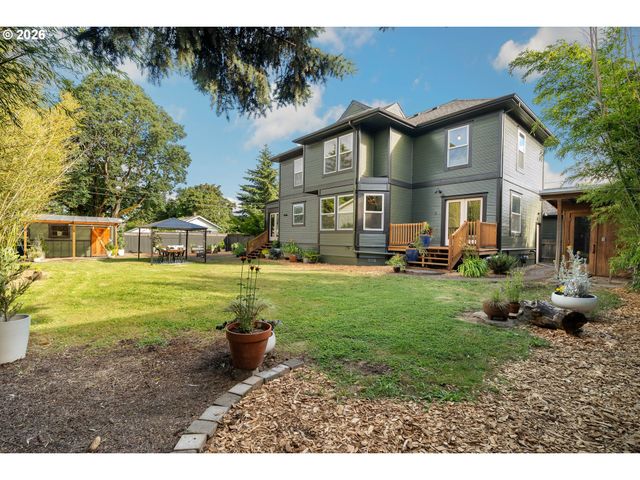 7034 N JOHN Ave, Portland, OR 97203