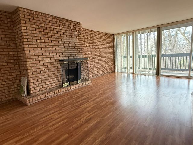5500 Hillcrest Lane 3C, Lisle, IL 60532