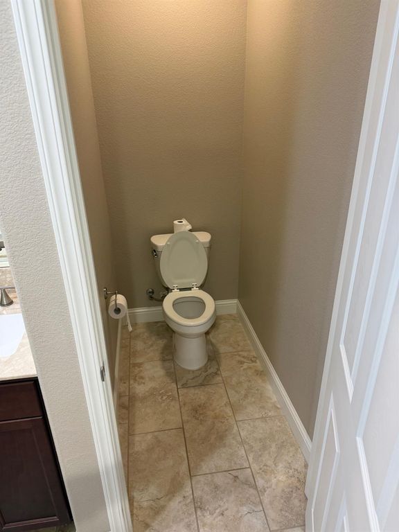 Image 15 of property listing at 1820 E Bella Senterio Avenue, Fresno, CA 93730