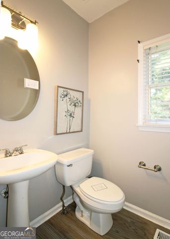 1213 Kingsbury Lane, Powder Springs, GA 30127
